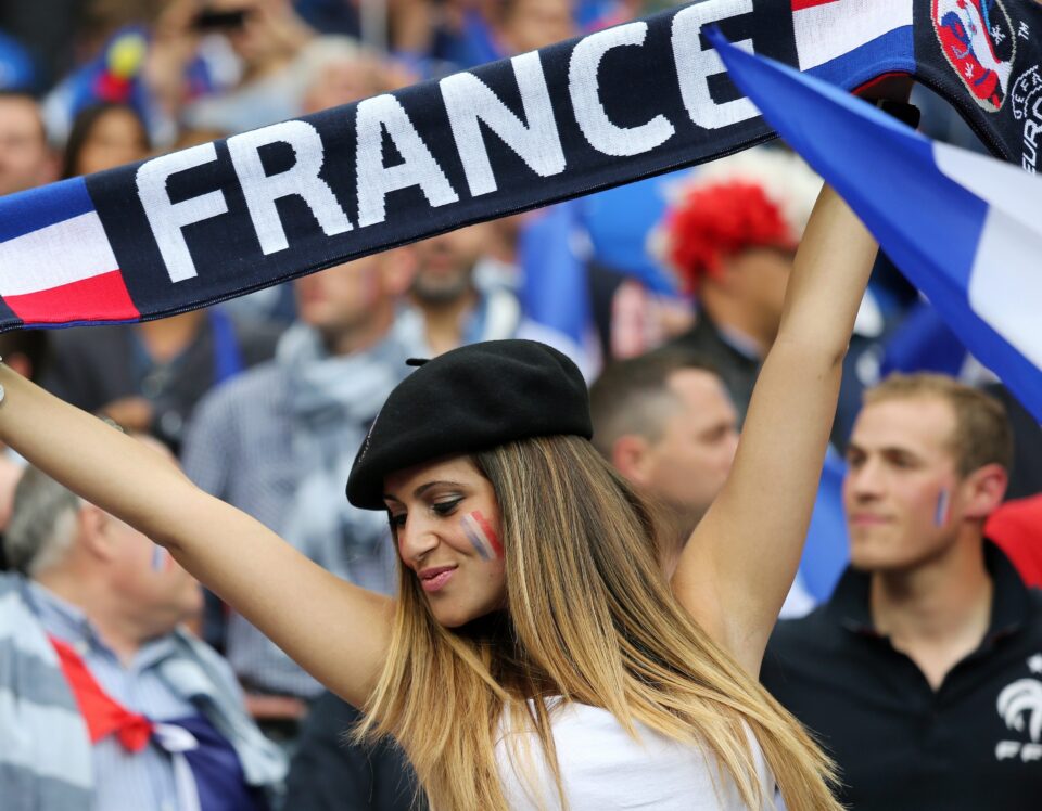 Euro 2020: Hot and Beautiful female fans spotted by paparazzi, watch pics