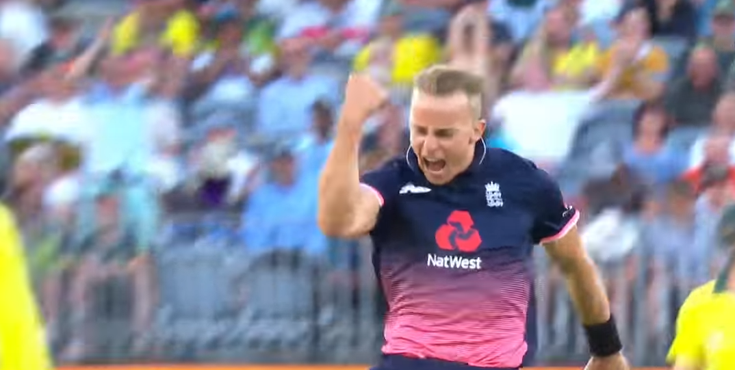 Tom Curran announced as replacement for injured Mitchell Starc in IPL 2018