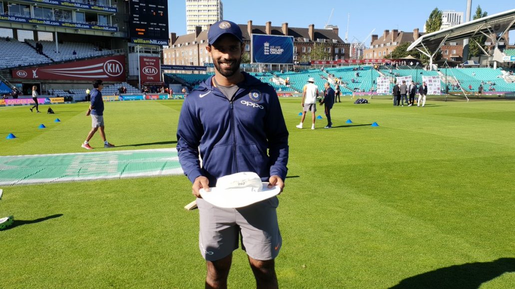 Cricket Fraternity lauds Hanuma Vihari as he rescues India from a tricky situation