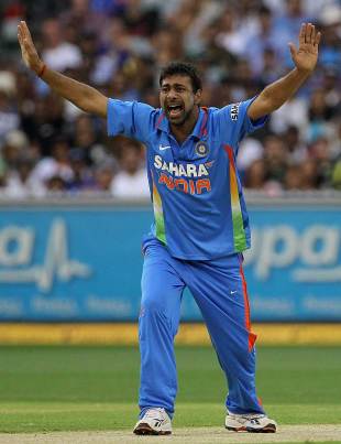 Uttar Pradesh born cricketer Praveen Kumar announces his retirement from International cricket