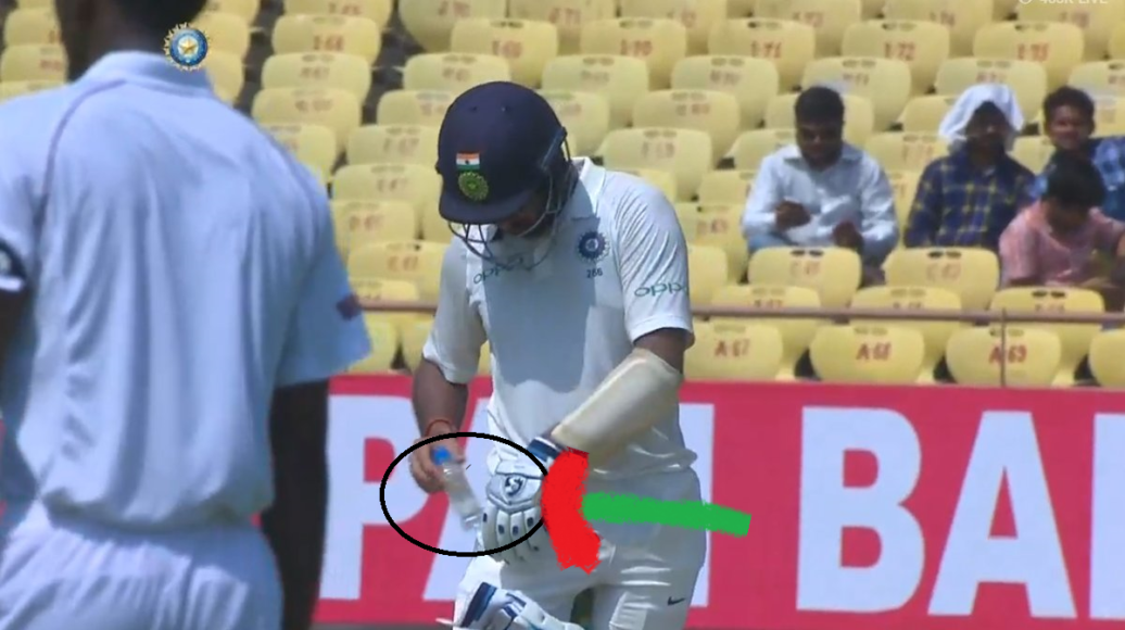 OMG! What's puffed in the pocket of Cheteshwar Pujara ?