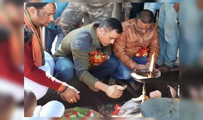 Watch: Possibly before leaving for his last tour, MS Dhoni seeks blessings at Deori temple