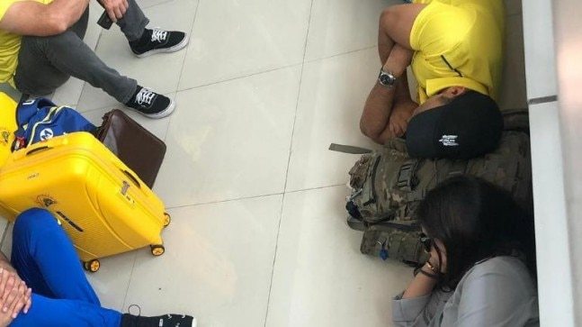 Three instances when MS Dhoni showed his simplicity by sleeping and sitting on airport floor