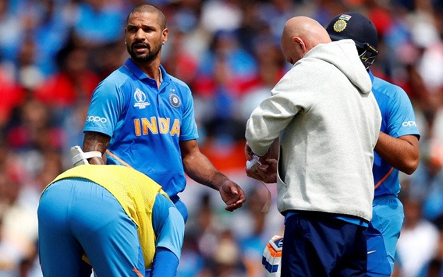 Medical staff reveals the date of Shikhar Dhawan's return after injury