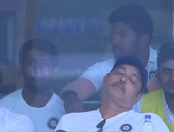 Ravi Shastri trolled for sleeping in the dressing room during 3rd day's play