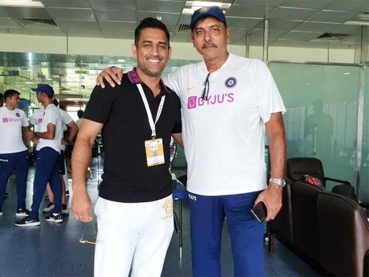 MS Dhoni will retire from cricket if he doesn't feel good in IPL, says Ravi Shastri