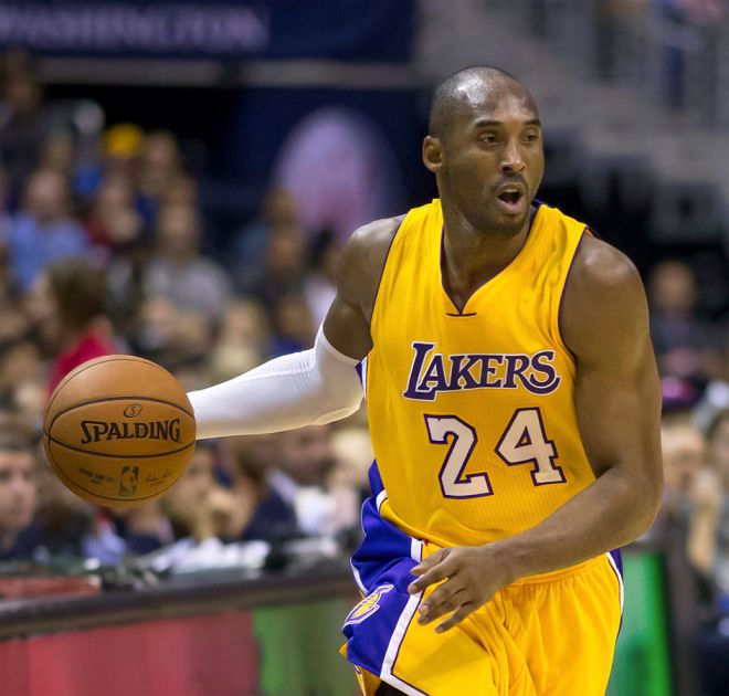 Twitter mourns the death of legendary NBA star Kobe Bryant as he dies in a helicopter crash