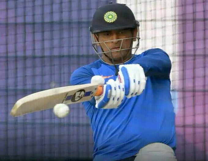 Jharkhand coach impressed by MS Dhoni's batting in the nets