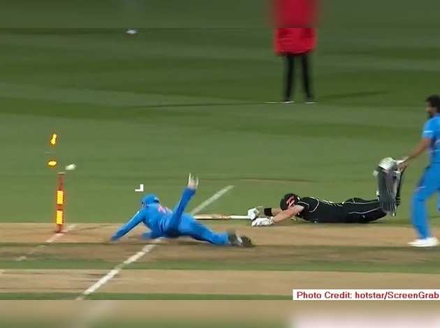 IND vs NZ: Virat Kohli's brilliant diving run out sends Henry Nicholls packing