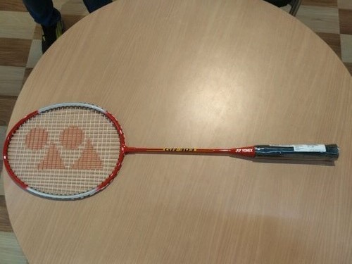 Yonex GR303 badminton racket review and specifications